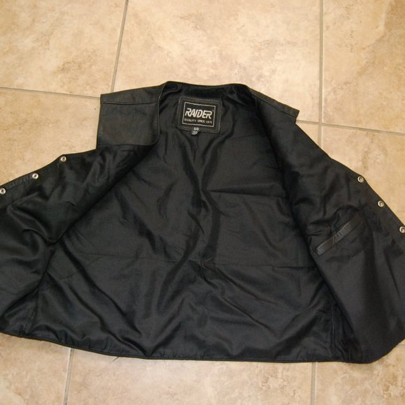 Raider All Black Leather Motorcycle Vest US MEN'S SIZE 50 - Picture 6 of 8